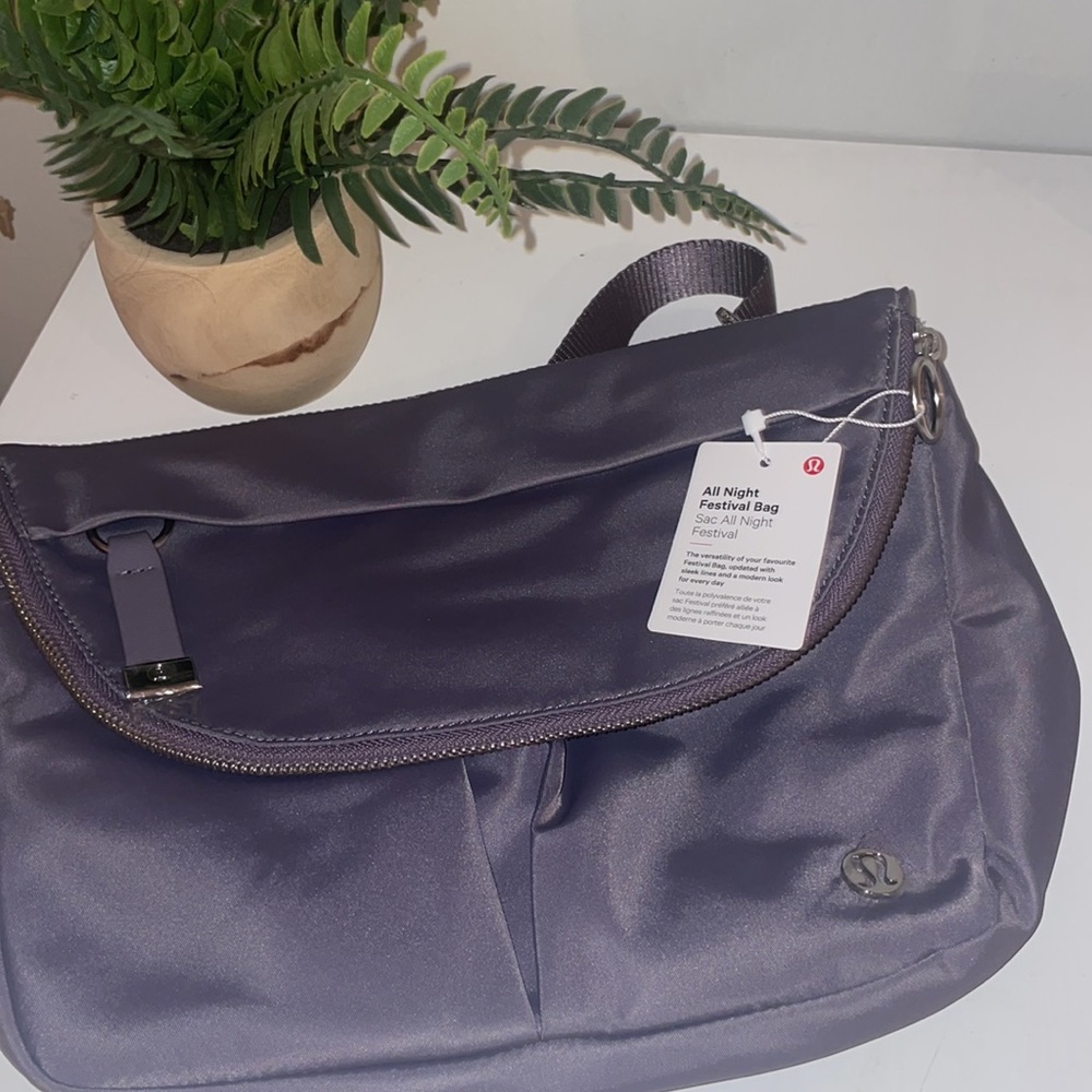 NWT Lululemon All Night Festival Bag (DKLV)